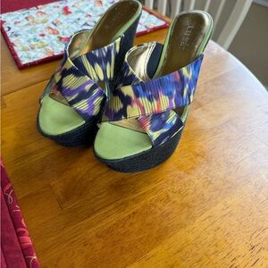 Nine West Green and Yellow Platform Shoes